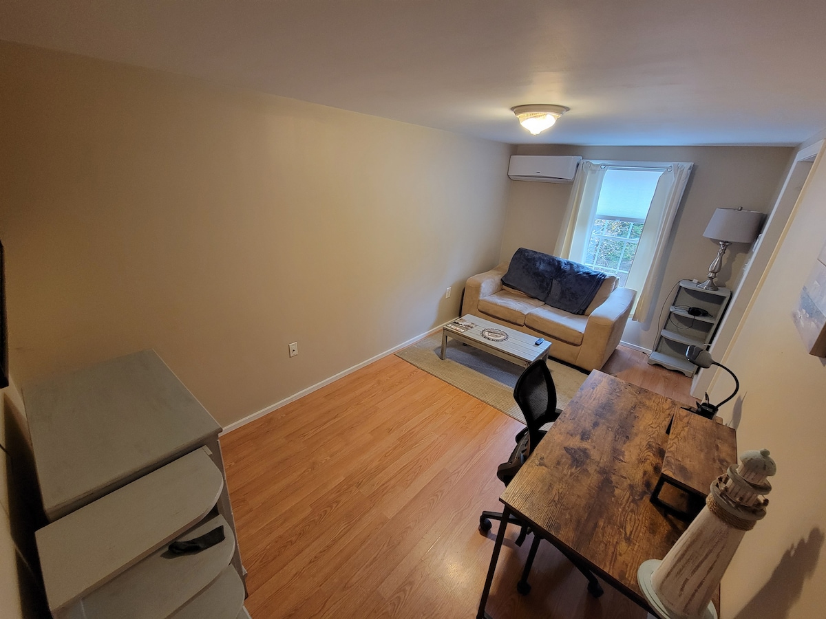Coastal Lane – Two Room Suite, Quiet Country photo 2