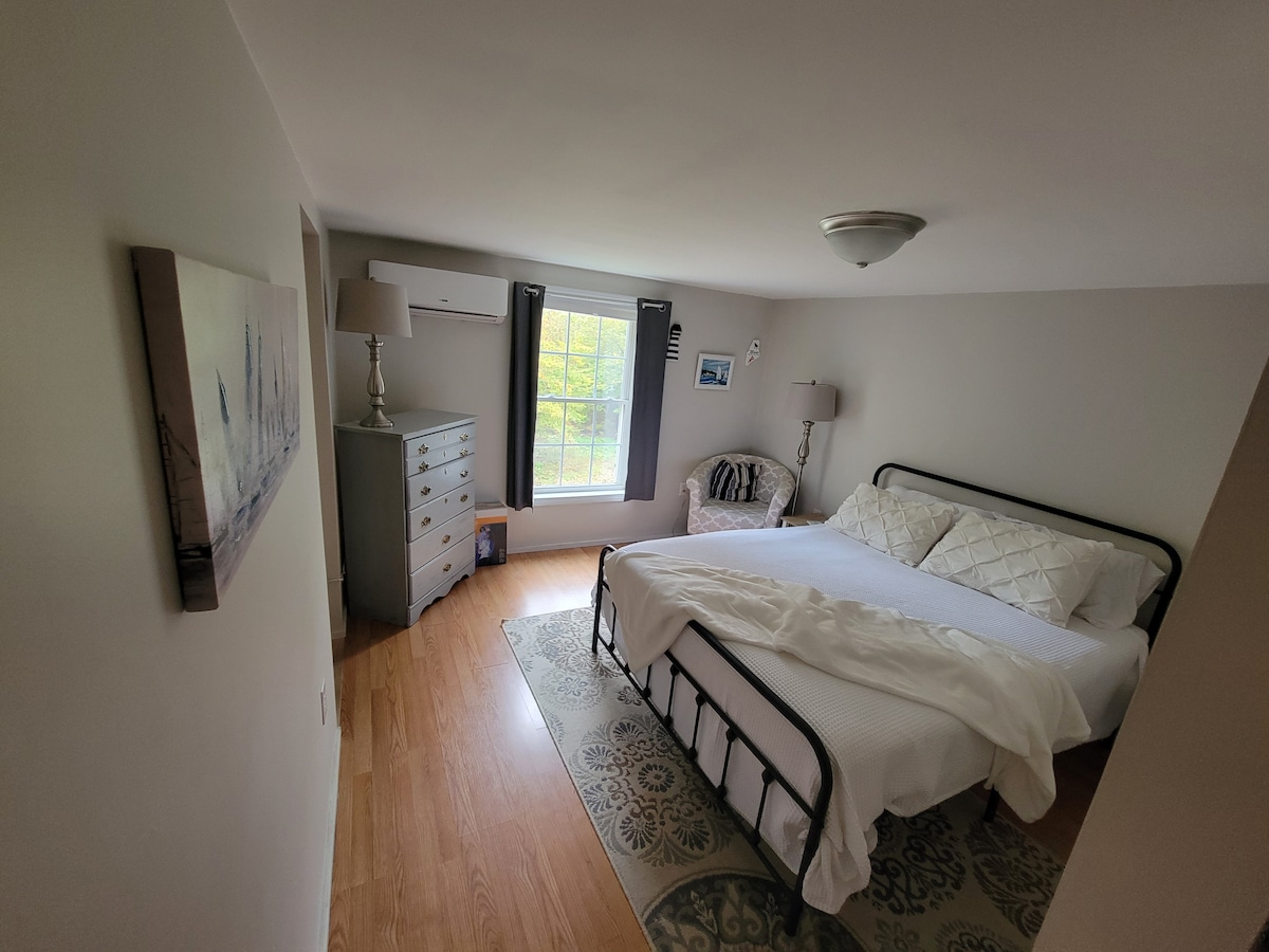 Coastal Lane – Two Room Suite, Quiet Country photo 4