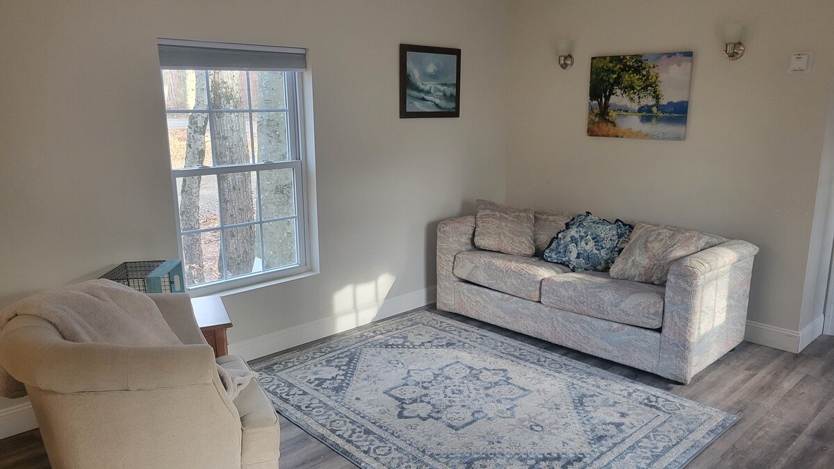 Convenient Rural Retreat – two bedroom, two bath — Outer Ohio Street, Glenburn, ME